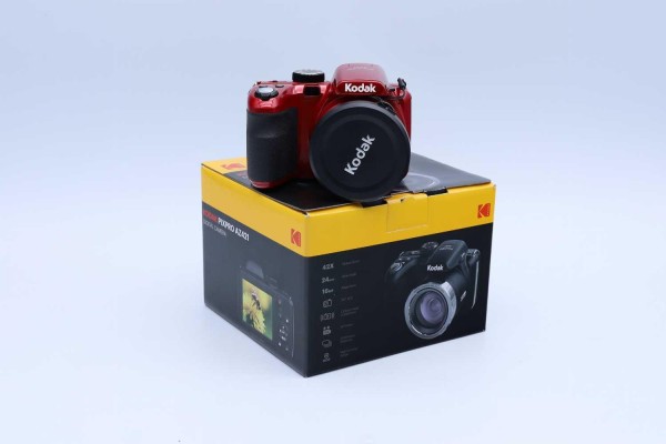 Kodak Pixpro (AZ42) Kompaktkamera, 16,1MP, 42-fach optischer Zoom, LCD-Display, rot