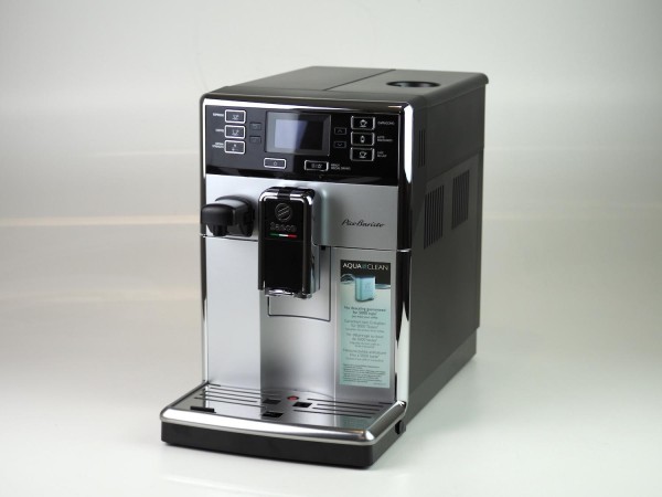 Saeco PicoBaristo SM5471/10 Kaffeevollautomat, One-Touch, 1,8 Liter Wassertank