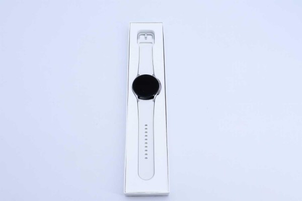Samsung Galaxy Watch 4 (40mm Durchmesser, 1,2 Zoll Amoled Display, Pulsmesser)