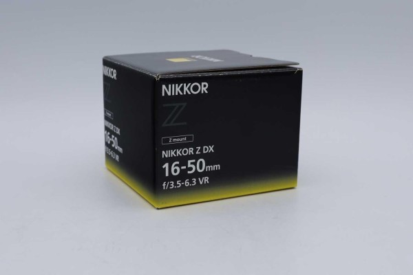 NIKON Zoomobjektiv NIKKOR Z DX 16&#150;50 mm 1:3,5&#150;6,3 VR (16-50 mm Weitwinkel-Zoom, DX-Format)